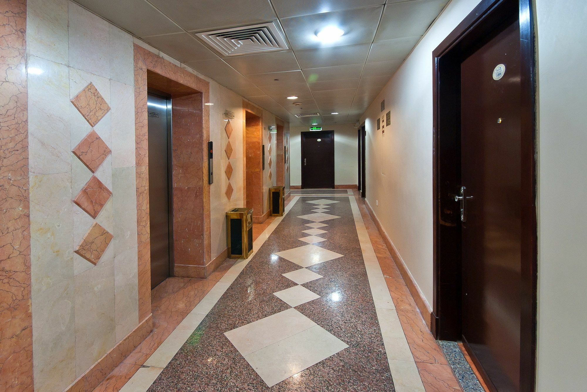 Diyar Al Salam Silver Hotel Medina Exterior photo